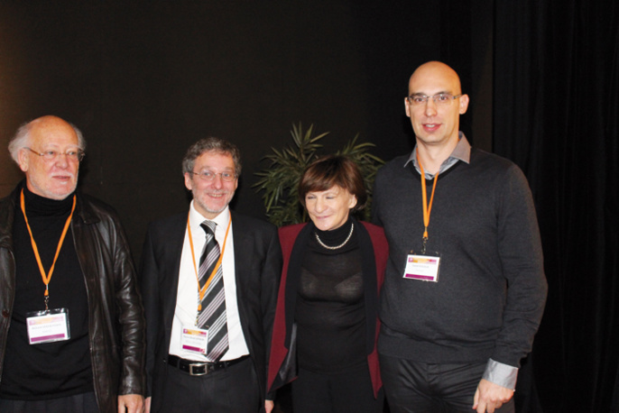 De gauche à droite : Richard Vercauteren, Pierre-Olivier Lefebvre, Michèle Delaunay  et David Séguéla lors d'un congrès du GAG