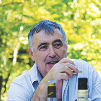 Francis Carrier, président de Grey Pride et cofondateur du Conseil national autoproclamé de la vieillesse. ©DR Francis Carrier, président de Grey Pride et cofondateur du Conseil national autoproclamé de la vieillesse. ©DR