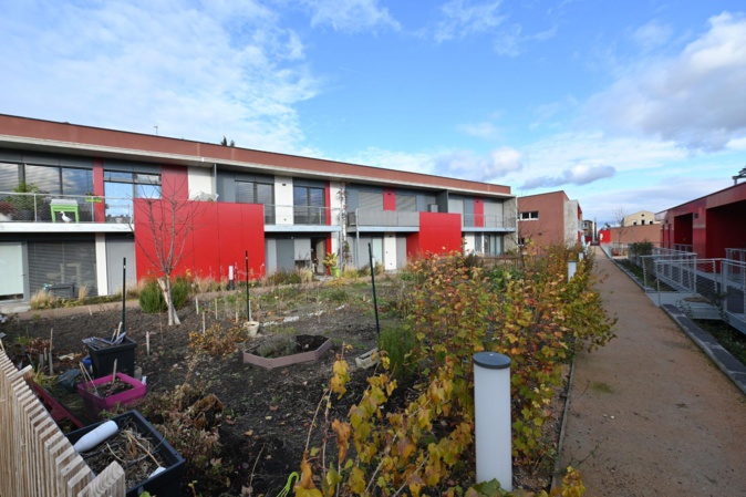 Inclusion des aînés : la Ville de Clermont-Ferrand répond aux enjeux du vieillissement de la population et promeut le lien social avec Le Clos des Vignes