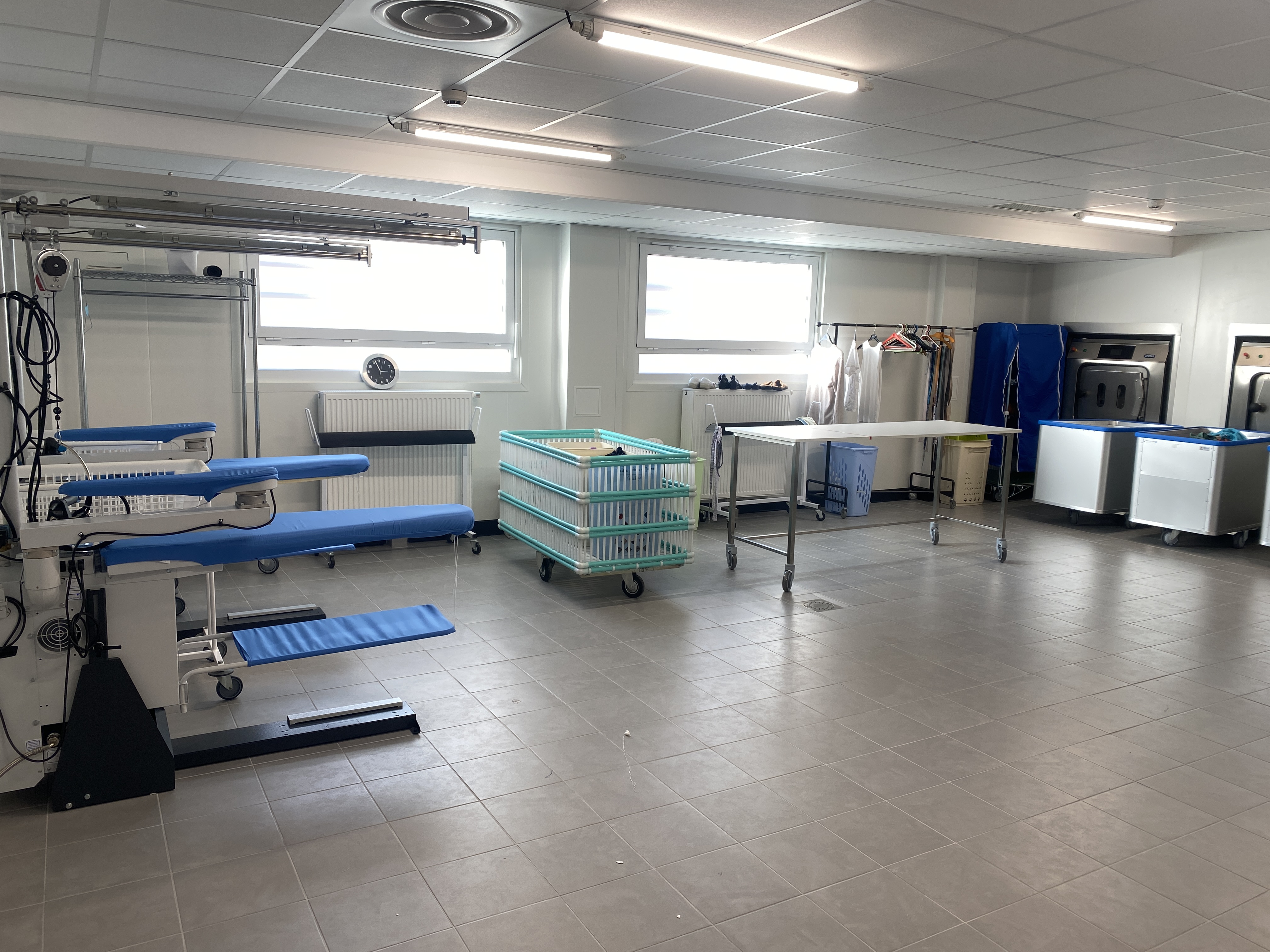 La nouvelle blanchisserie de la Résidence Valérie mise sur l’ergonomie et la marche en avant La nouvelle blanchisserie de la Résidence Valérie mise sur l’ergonomie et la marche en avant