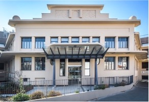 Première en Auvergne-Rhône-Alpes : un espace de balnéothérapie intégré au cœur d’un EHPAD Première en Auvergne-Rhône-Alpes : un espace de balnéothérapie intégré au cœur d’un EHPAD