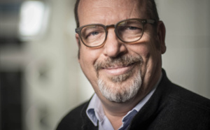 Une devise, « à nous le soin ! »