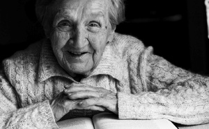 Un partenariat pour offrir aux centenaires plus qu'un livre
