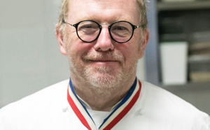 « Des étoiles dans l’assiette » : VITALREST et le Chef MOF Bernard Leprince subliment la restauration en établissements de santé et médico-sociaux